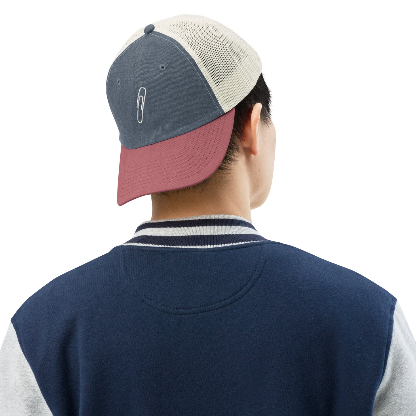 Pigment-dyed Paperclip cap
