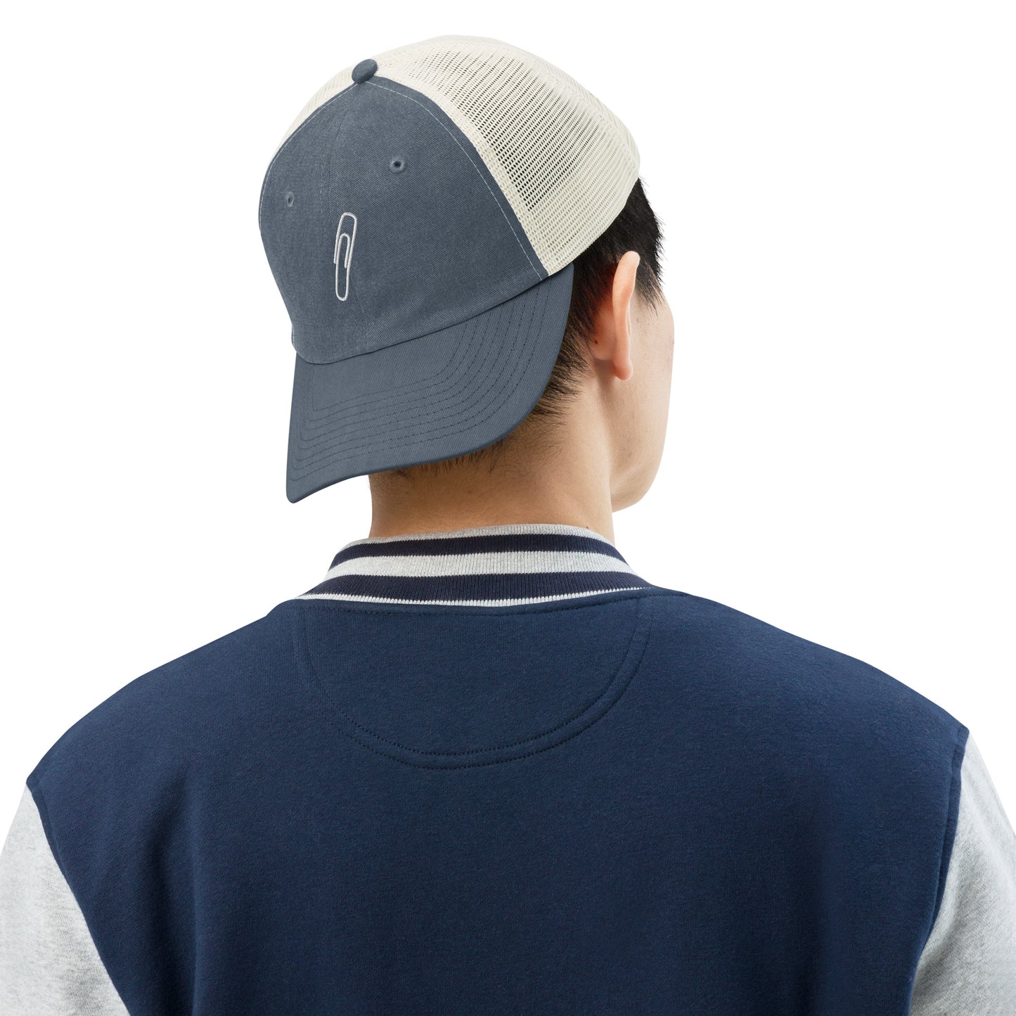 Pigment-dyed Paperclip cap