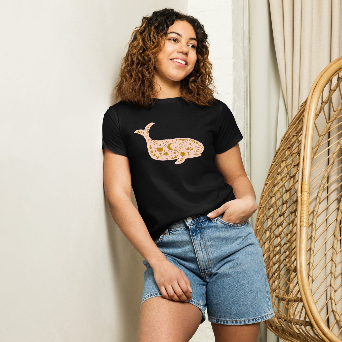 Whale Women’s high-waisted t-shirt